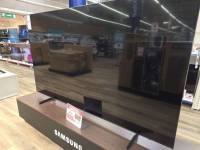 Samsung TV Crydtal 98 pouces à 0 €