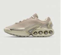 Baskets Nike air Max DN du 36 au 44.5 à 77 €