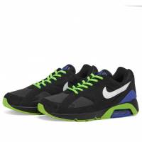 Baskets Nike Air 180 QS Tailles du 35.5 au 42 (via remise au panier et tax inclus) à 57.8 €