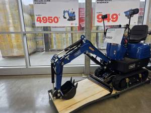 Mini pelle scheppach EXC 815, 306CM3 à 4950 €