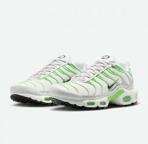 Air max plus Green Strike femme T 41 42 42,5 43 44 44,5 à 94.99 €