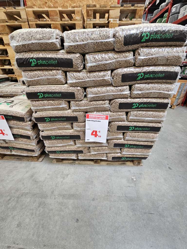 Pellets 100% résineux. à 4.19 €