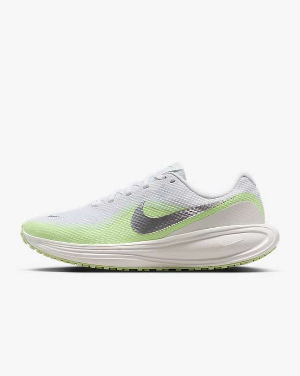 Chaussure de running Nike revolution 8 pour femme. Du 40 au 44.5 à 45.49 €